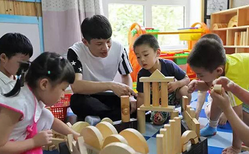 貴陽(yáng)幼兒師范?？茖W(xué)校的招生簡(jiǎn)介