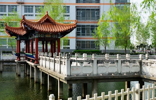 南陽醫(yī)學(xué)高等?？茖W(xué)校2021年招生簡章