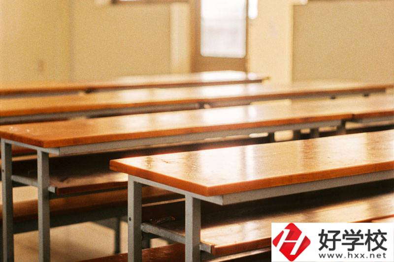 湖南省澧縣職業(yè)中專學(xué)校有哪些專業(yè)？學(xué)費(fèi)貴不貴？