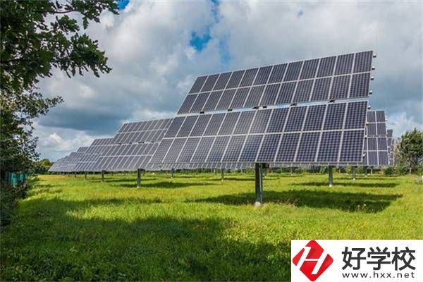 在湖南初中畢業(yè)如何選專業(yè)？有什么專業(yè)可以推薦？