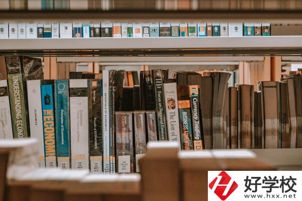 懷化市工業(yè)中等專業(yè)學(xué)校好不好？宿舍怎么樣？