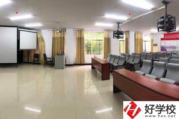 湖南省岳陽縣職業(yè)中等專業(yè)學(xué)校招生專業(yè)介紹？