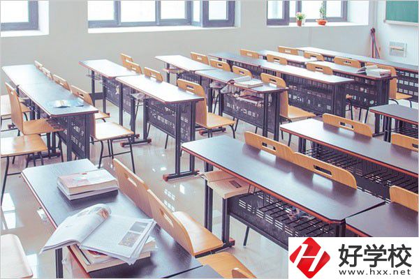 常德石門縣有什么中專學(xué)校？是公辦還是民辦的？
