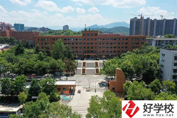 婁底哪些職校設有中職部？有什么招生專業(yè)？