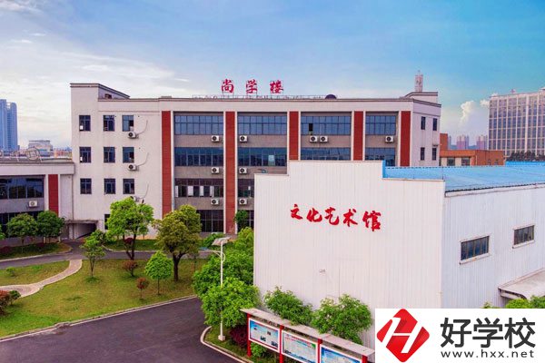 郴州市榮豐學(xué)校是職高還是普高？有什么辦學(xué)特色？