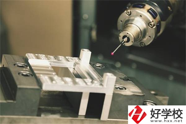 衡陽技校排名前三的專業(yè)是什么？好就業(yè)嗎？