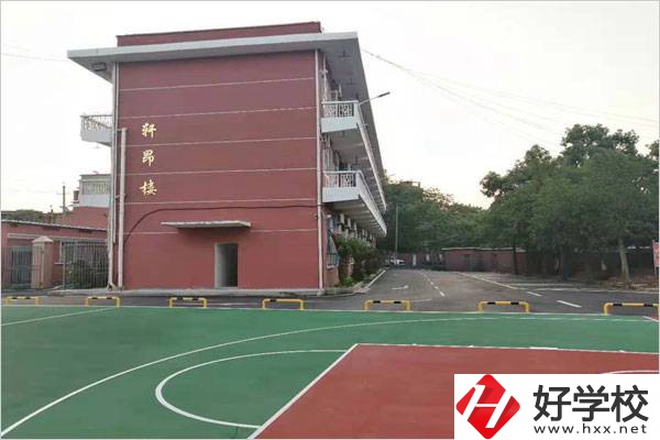 邵陽開元職業(yè)技術(shù)學(xué)校怎么樣？是公辦的嗎？
