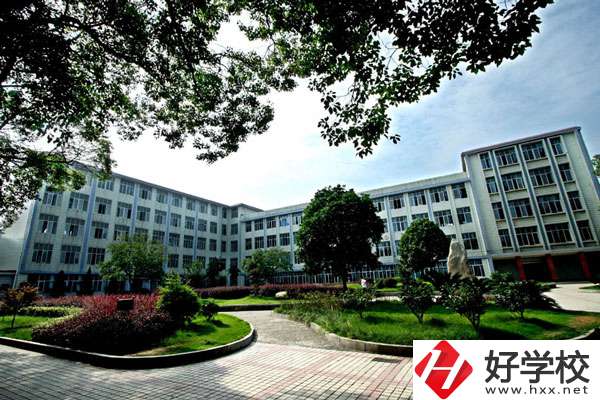 中南工業(yè)學校有什么辦學優(yōu)勢？值得報考嗎？