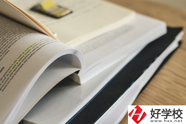 衡陽計算機學(xué)校計算機專業(yè)好不好？
