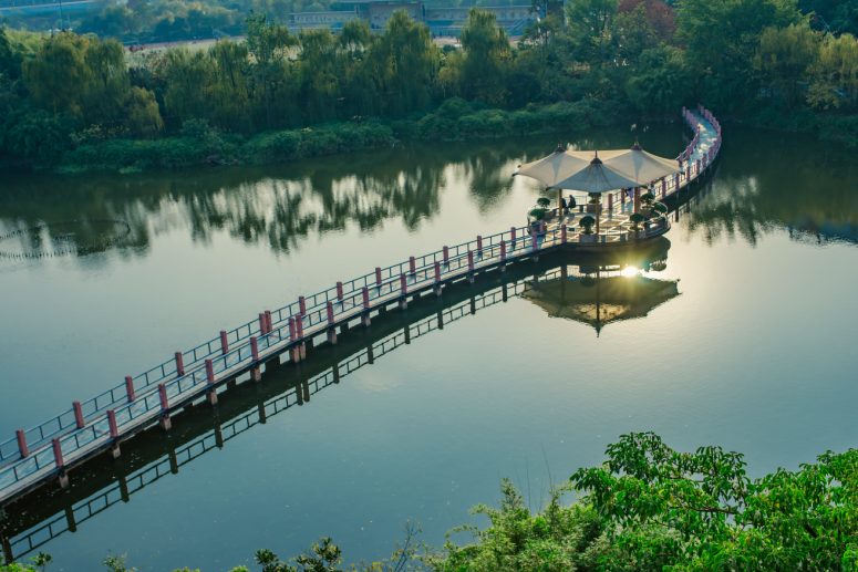 1637047117862020.png 四川城市技師學(xué)院2022年招生錄取分數(shù)預(yù)測