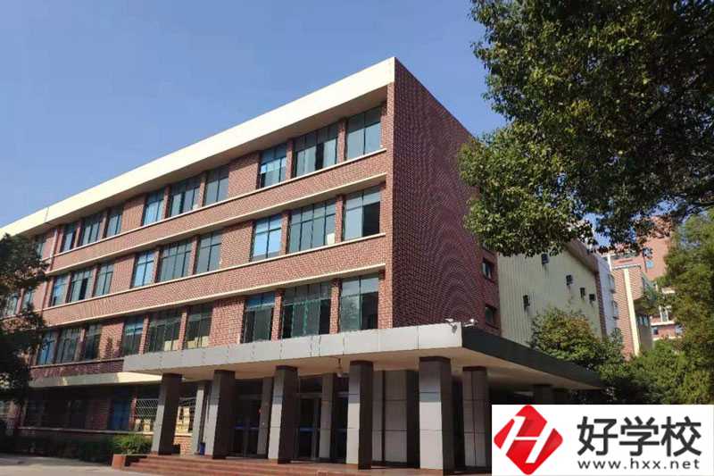 湖南建設中等職業(yè)學校怎么樣，是技校嗎？