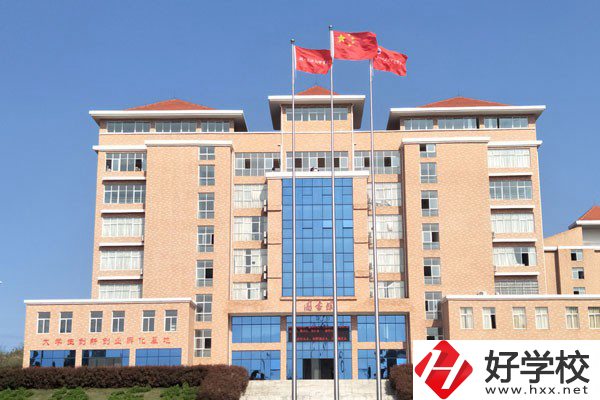 冷水灘有哪些技工學(xué)校？辦學(xué)條件怎么樣？