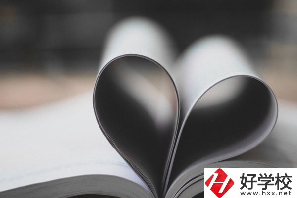 郴州綜合職業(yè)中專學校有什么專業(yè)？招生對象是什么？