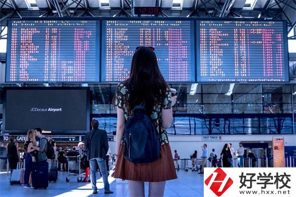 衡陽空乘中專哪幾所比較好？有什么辦學(xué)特色？