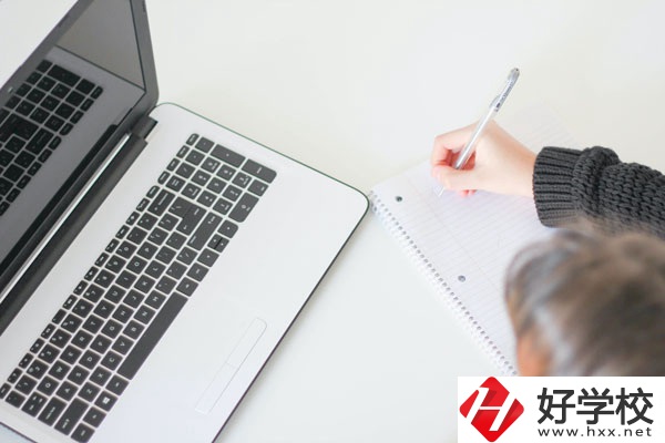 辰溪縣中等職業(yè)學(xué)校好不好？宿舍環(huán)境怎么樣？