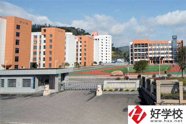 湘西州鳳凰縣有哪些中專學(xué)校？都有哪些專業(yè)？