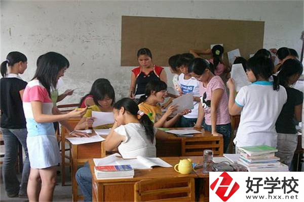在湖南讀高中和讀職高有什么不同？職高生有什么優(yōu)勢？