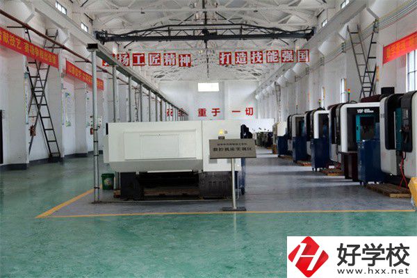 張家界有哪些公辦技校？公辦技校免學(xué)費(fèi)嗎？