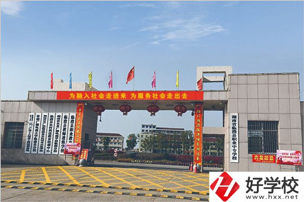常德臨澧縣職業(yè)中專學(xué)校怎么樣？辦學(xué)規(guī)模大不大？
