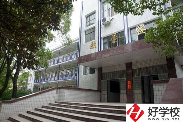 岳陽有哪些公辦職高？開設(shè)有什么專業(yè)？