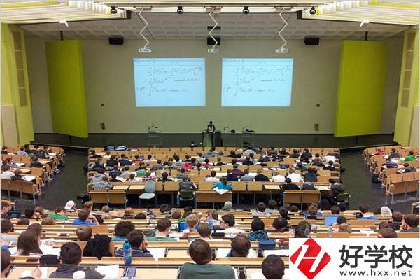 湖南有哪些適合體育生學(xué)習(xí)的中職學(xué)校？學(xué)費貴不貴？