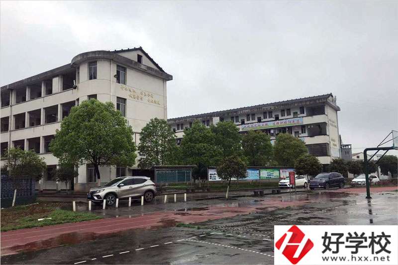漢壽縣科技工業(yè)職業(yè)技術(shù)學(xué)校的專業(yè)好就業(yè)嗎？