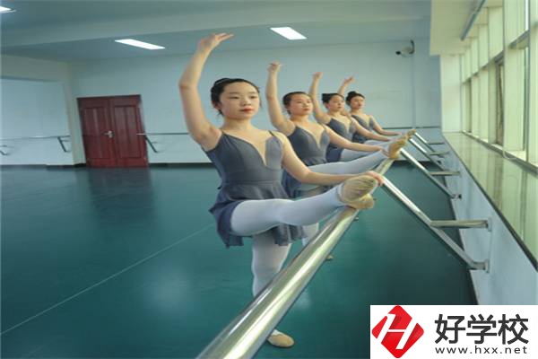 湖南有哪些藝校值得推薦？藝術(shù)專業(yè)好就業(yè)嗎？