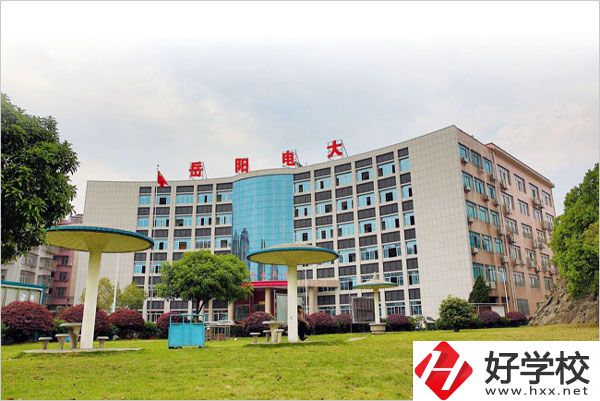 岳陽市網(wǎng)絡(luò)工程職業(yè)技術(shù)學(xué)校有哪些辦學(xué)特色？