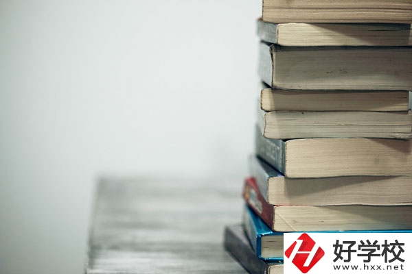 湖南耒陽師范有什么專業(yè)？學(xué)費貴不貴？
