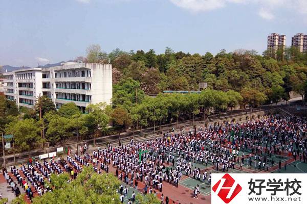 懷化工業(yè)中等專業(yè)學(xué)校值得報(bào)考嗎？從這四點(diǎn)判斷