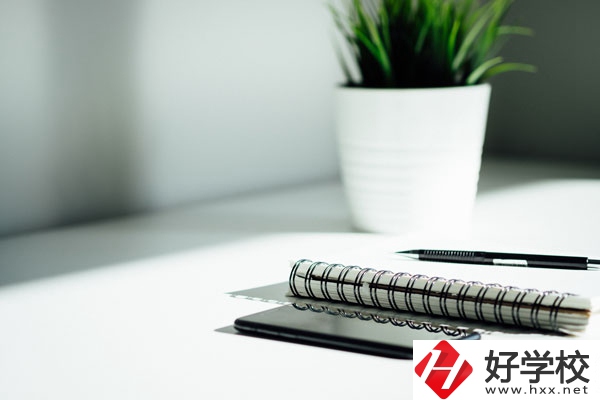 湖南省道縣師范學(xué)校好不好？什么專(zhuān)業(yè)女生最多？