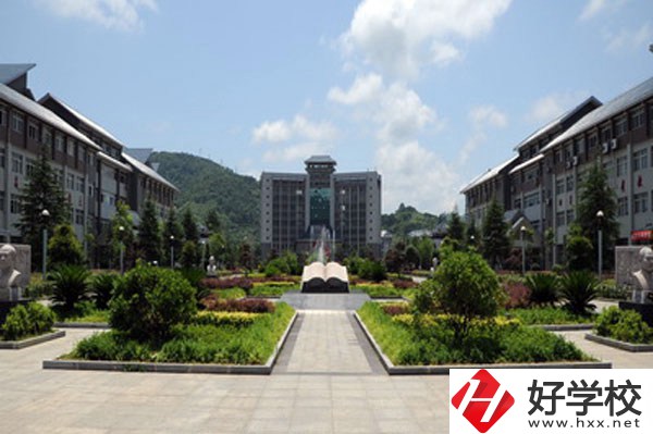 湘西州經濟貿易學校的熱門招生專業(yè)有哪些？