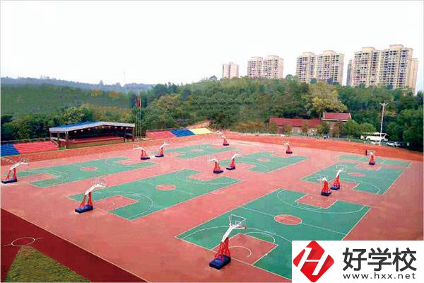邵陽(yáng)市機(jī)電職業(yè)技術(shù)學(xué)校的辦學(xué)條件有哪些？