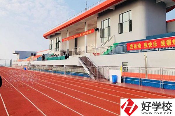 瀏陽(yáng)市中協(xié)高新科技學(xué)校有哪些特色專業(yè)？就業(yè)前景如何？