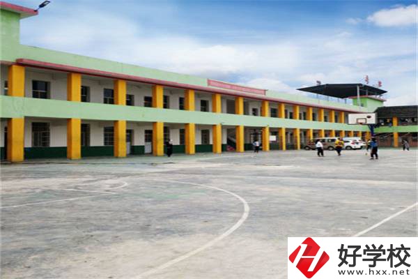 龍山縣誠信職業(yè)技術(shù)學(xué)校有升學(xué)班嗎？升學(xué)率是多少？