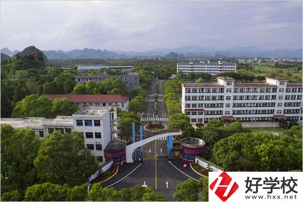 永州市工業(yè)貿(mào)易中等專業(yè)學校的招生專業(yè)有哪些？