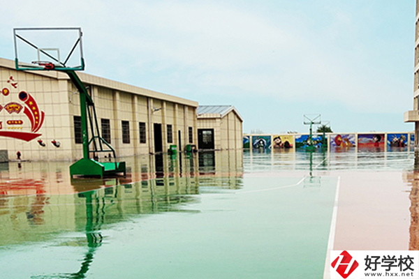 岳陽市江南通信職業(yè)學校有哪些專業(yè)？就業(yè)如何？