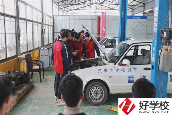 邵陽市雪峰博雅職業(yè)學校是什么學校？有什么辦學優(yōu)勢？