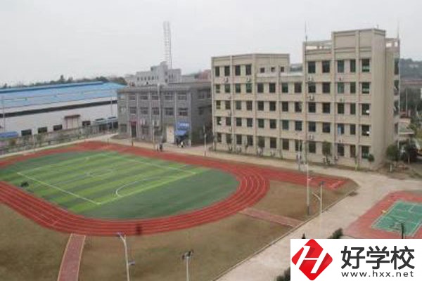長(zhǎng)沙經(jīng)貿(mào)職業(yè)中專學(xué)校如何？有什么資助政策？