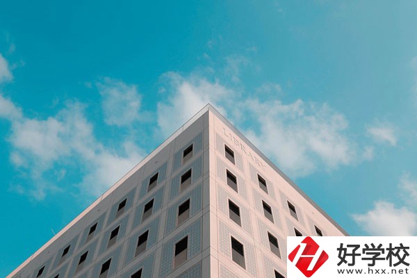 汨羅市楚怡職業(yè)中專學(xué)校有什么專業(yè)？哪些專業(yè)比較好？