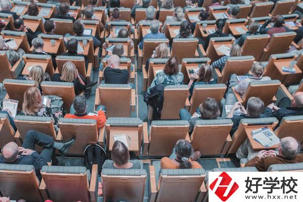 永興縣職業(yè)中專學(xué)校航空服務(wù)專業(yè)怎么樣？