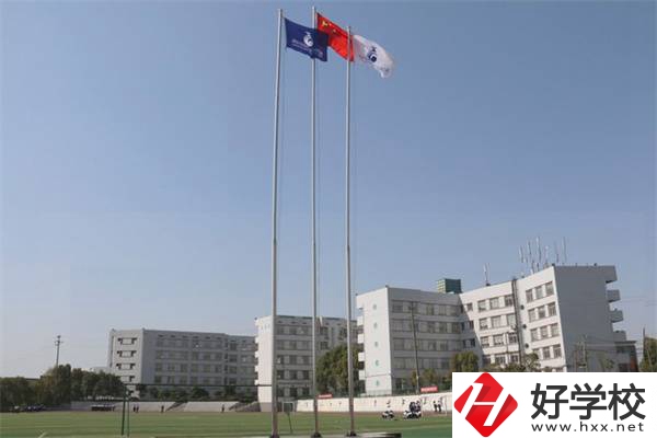 湖南的高中包括職高嗎？有優(yōu)質(zhì)職高可以推薦嗎？