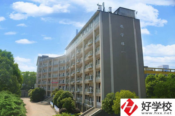 長沙學(xué)費(fèi)便宜的中專有哪些？有什么招生專業(yè)？