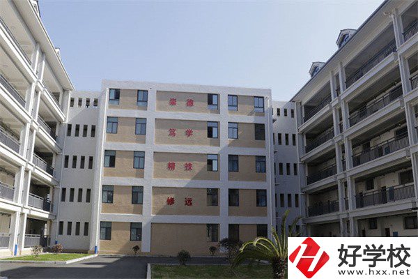 湘西辦學(xué)條件好的公辦中專有哪些？有什么辦學(xué)特色？