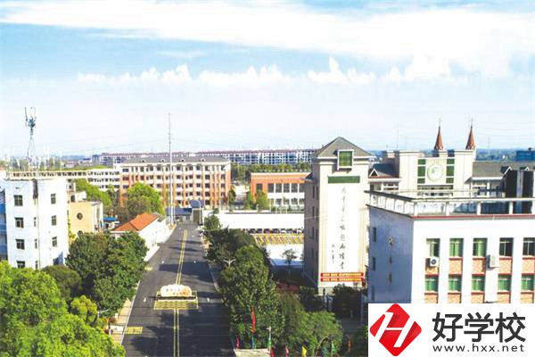 湖南有幾所公辦衛(wèi)校？衛(wèi)校學生好就業(yè)嗎？