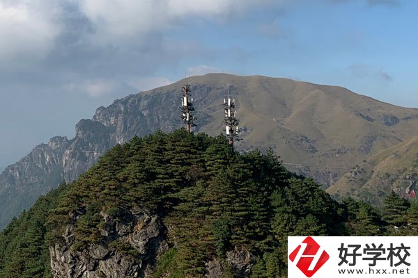 懷化工業(yè)中等學校專業(yè)怎么樣？畢業(yè)后前景如何？