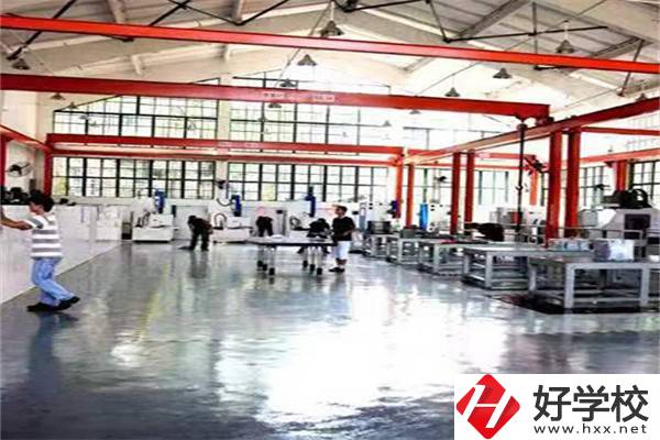 益陽(yáng)最好的民辦技校是哪所？技校讀了有用嗎？