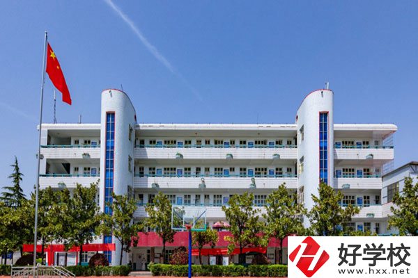 株洲軌道交通職業(yè)技術(shù)學(xué)校怎么樣？開設(shè)有哪些專業(yè)？