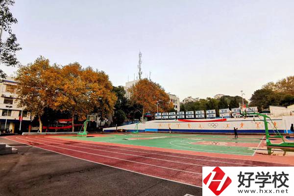 湖南省交通科技職業(yè)中專學(xué)校的培養(yǎng)方式如何？