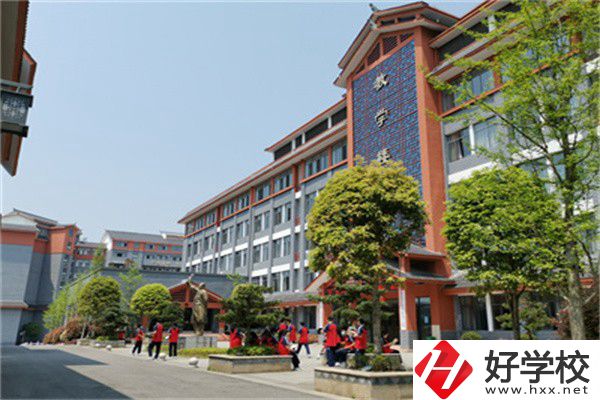 懷化體校有散打班嗎？學(xué)體育類專業(yè)怎么樣？